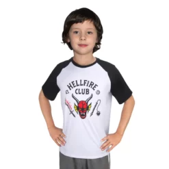 Adults Kids Stranger Things Season 4 Hellfire Club T-Shirt Short Sleeve -Étoile Cosplay Soldes AdultsKidsStrangerThingsSeason4HellfireClubT ShirtShortSleeve1 6c2d
